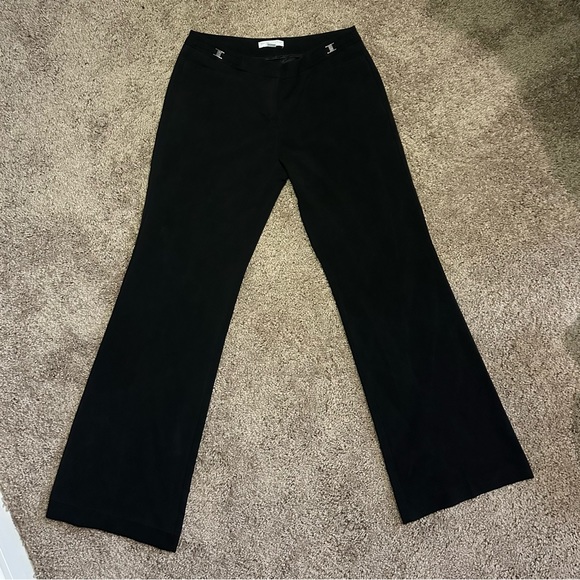 New York and Company Low Waisted Black Slacks - Picture 4 of 7